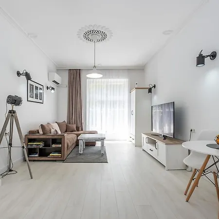 Jazz & Wine - Luxury By The Sea & Parking & Hbo & Netflix Appartamento Varna