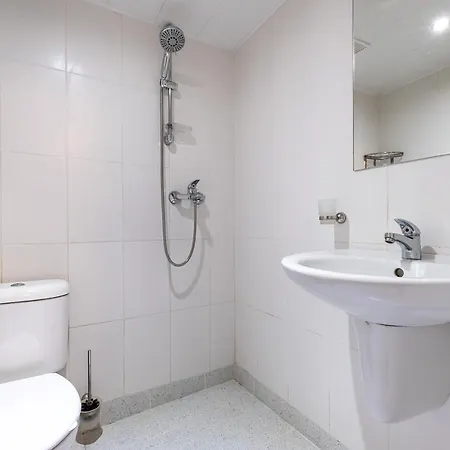 Апартамент Jazz & Wine & Next To Sea Garden & Parking & Hbo & Netflix & 2 Bathrooms Варна