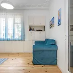 Apartment Jazz & Wine & Next To Sea Garden & Parking & Hbo & Netflix & 2 Bathrooms