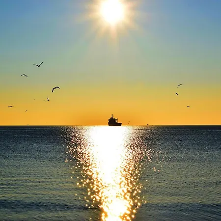 شقة Jazz & Wine - Luxury By The Sea & Parking & Hbo & Netflix فارنا