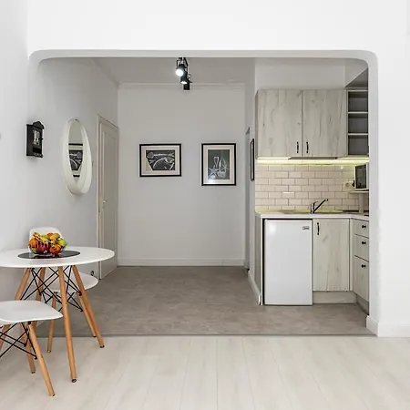 Jazz & Wine & Next To Sea Garden & Parking & Hbo & Netflix & 2 Bathrooms Appartement
