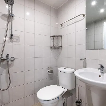 Appartement Jazz & Wine & Next To Sea Garden & Parking & Hbo & Netflix & 2 Bathrooms