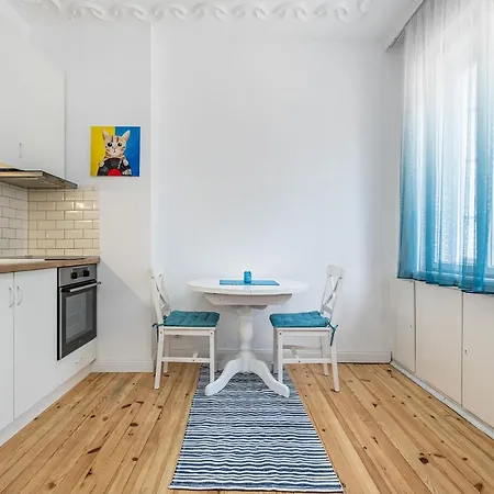 Appartement Jazz & Wine & Next To Sea Garden & Parking & Hbo & Netflix & 2 Bathrooms Varna