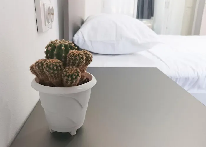 Jazz & Wine Apartment & Next To Sea Garden & Parking & Hbo & Netflix & 2 Bathrooms * Warna