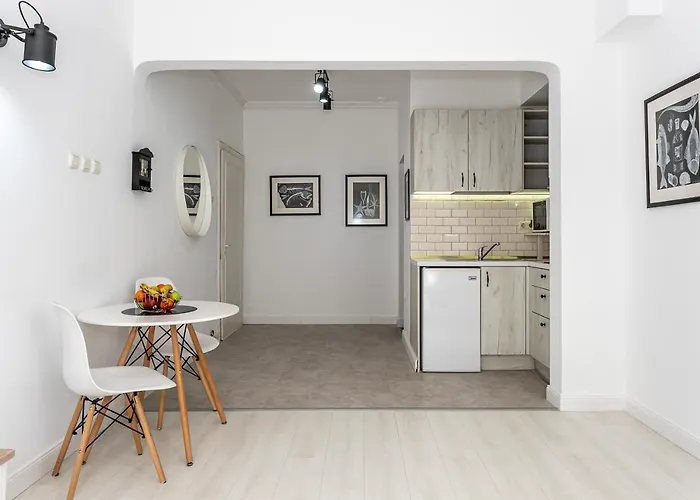 Jazz & Wine Apartment & Next To Sea Garden & Parking & Hbo & Netflix & 2 Bathrooms 아파트