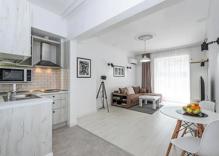 아파트 Jazz & Wine Apartment & Next To Sea Garden & Parking & Hbo & Netflix & 2 Bathrooms *