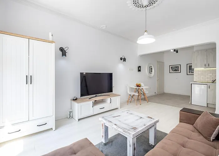 아파트 Jazz & Wine Apartment & Next To Sea Garden & Parking & Hbo & Netflix & 2 Bathrooms *