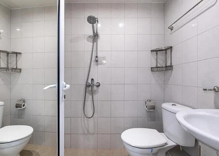 아파트 Jazz & Wine Apartment & Next To Sea Garden & Parking & Hbo & Netflix & 2 Bathrooms 바르나