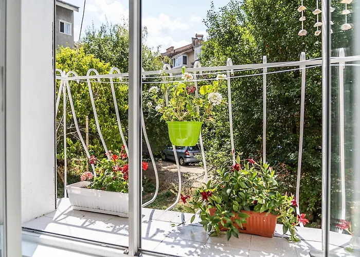 Jazz & Wine Apartment & Next To Sea Garden & Parking & Hbo & Netflix & 2 Bathrooms Lejlighed